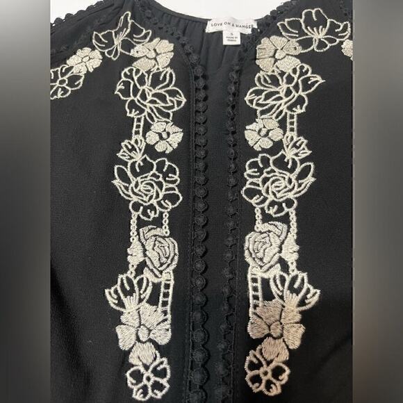 Anthro Love On A Hanger Floral Boho Chic Embroidered Peplum Cami Top Black Small - Picture 10 of 16
